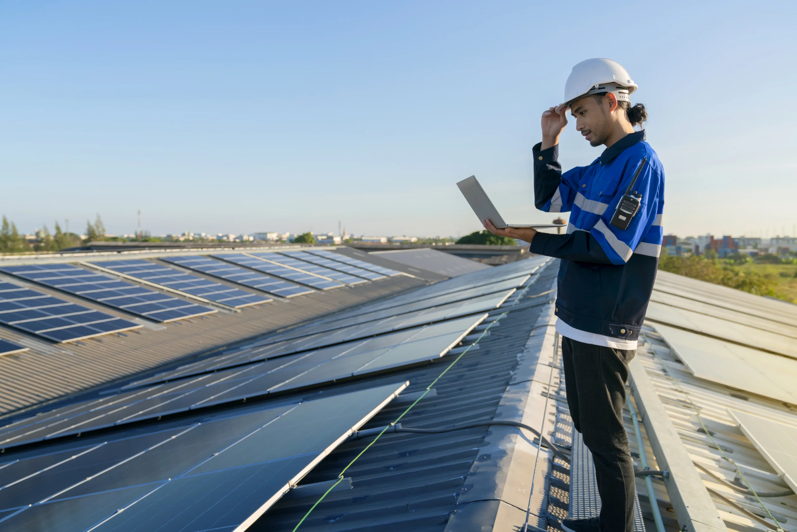 Tesla Solar Roof vs Solar Panels
